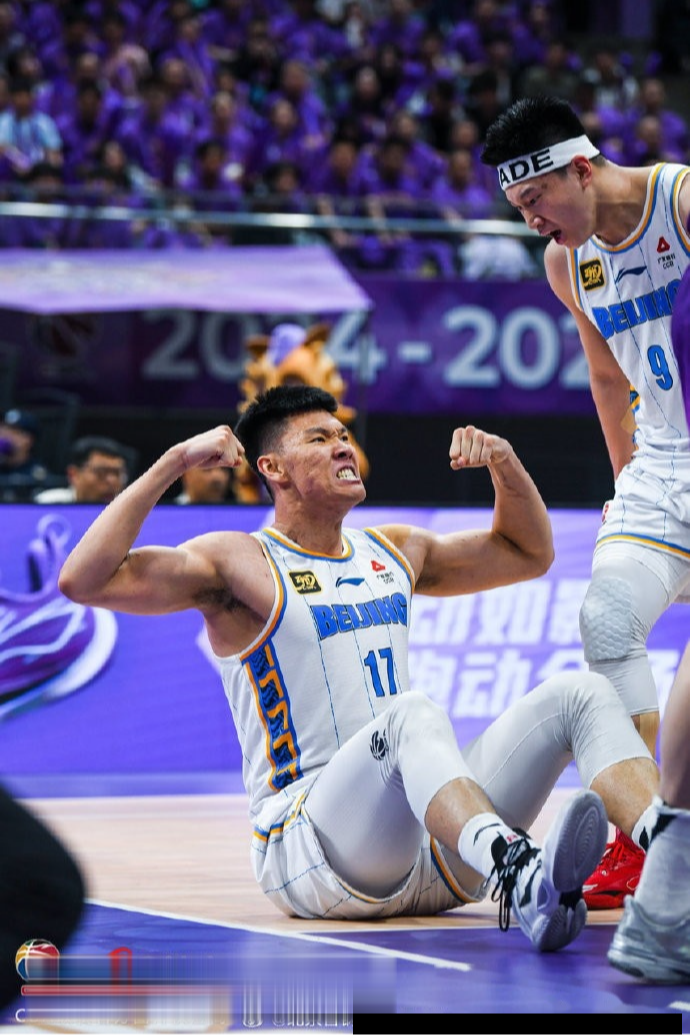 国际比赛日CBA季后赛传出新动向，犹他爵士遗憾出局，管理层表态——信心回归，身体对抗强度拉满的简单介绍