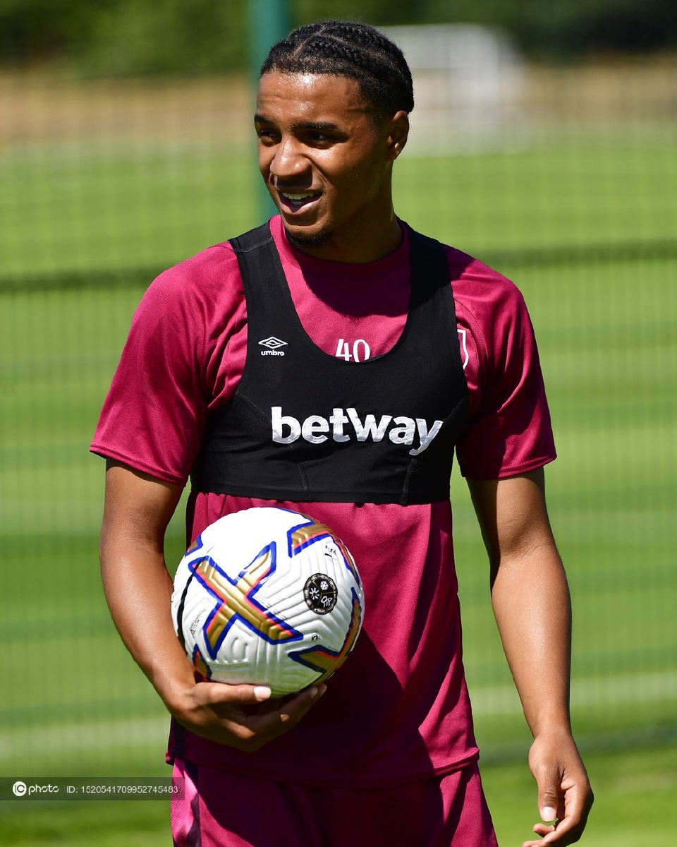 赛地聚焦：欧超杯国际比赛日热度飙升，西汉姆状态回暖，更衣室稳定，赛季目标并未改变的简单介绍