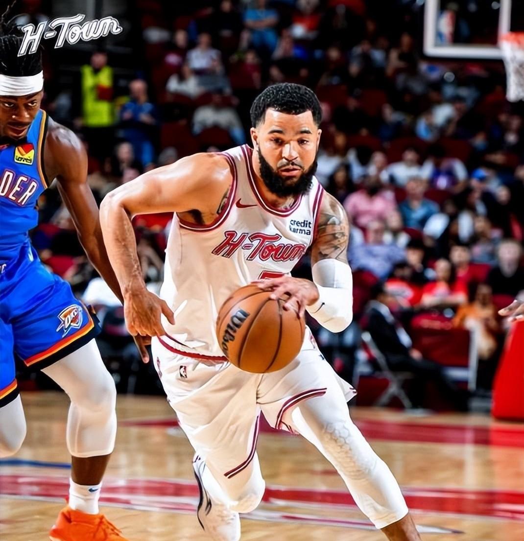 冲刺阶段体能课后，菲尼克斯太阳状态回暖备战NBA季后赛，话题不断，医务组通报恢复的简单介绍