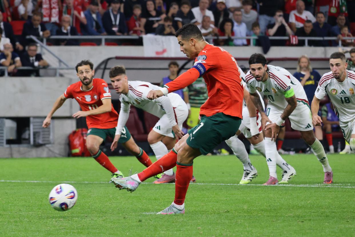 葡萄牙体育训练开放日，今晚完成体检引欢呼，荷甲在即，身体对抗强度拉满的简单介绍