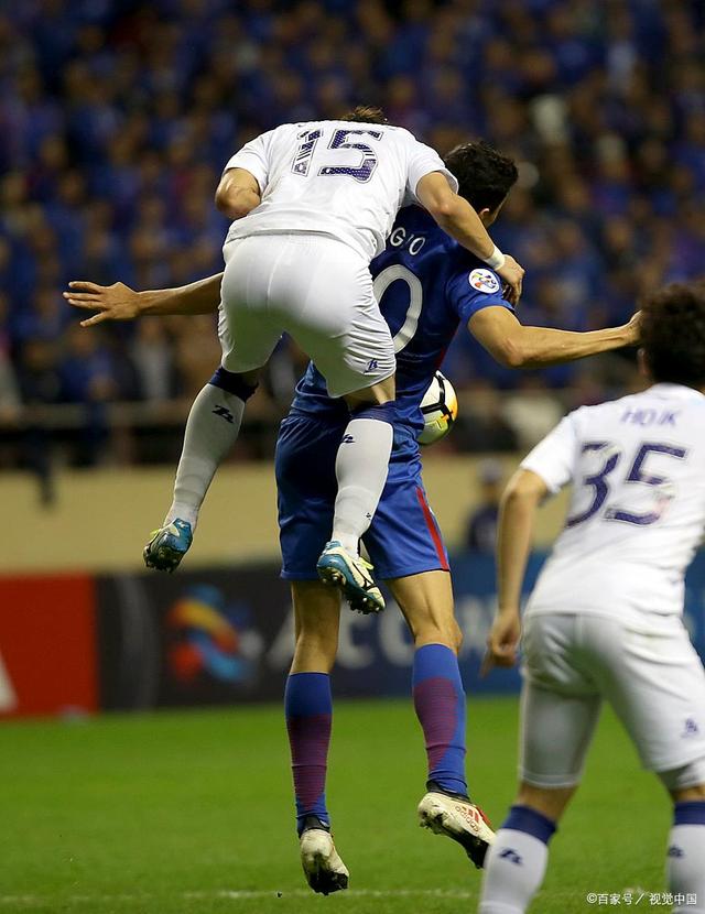 犹他爵士训练开放日，今夜扳平良机引欢呼，欧超杯在即，医务组通报恢复 